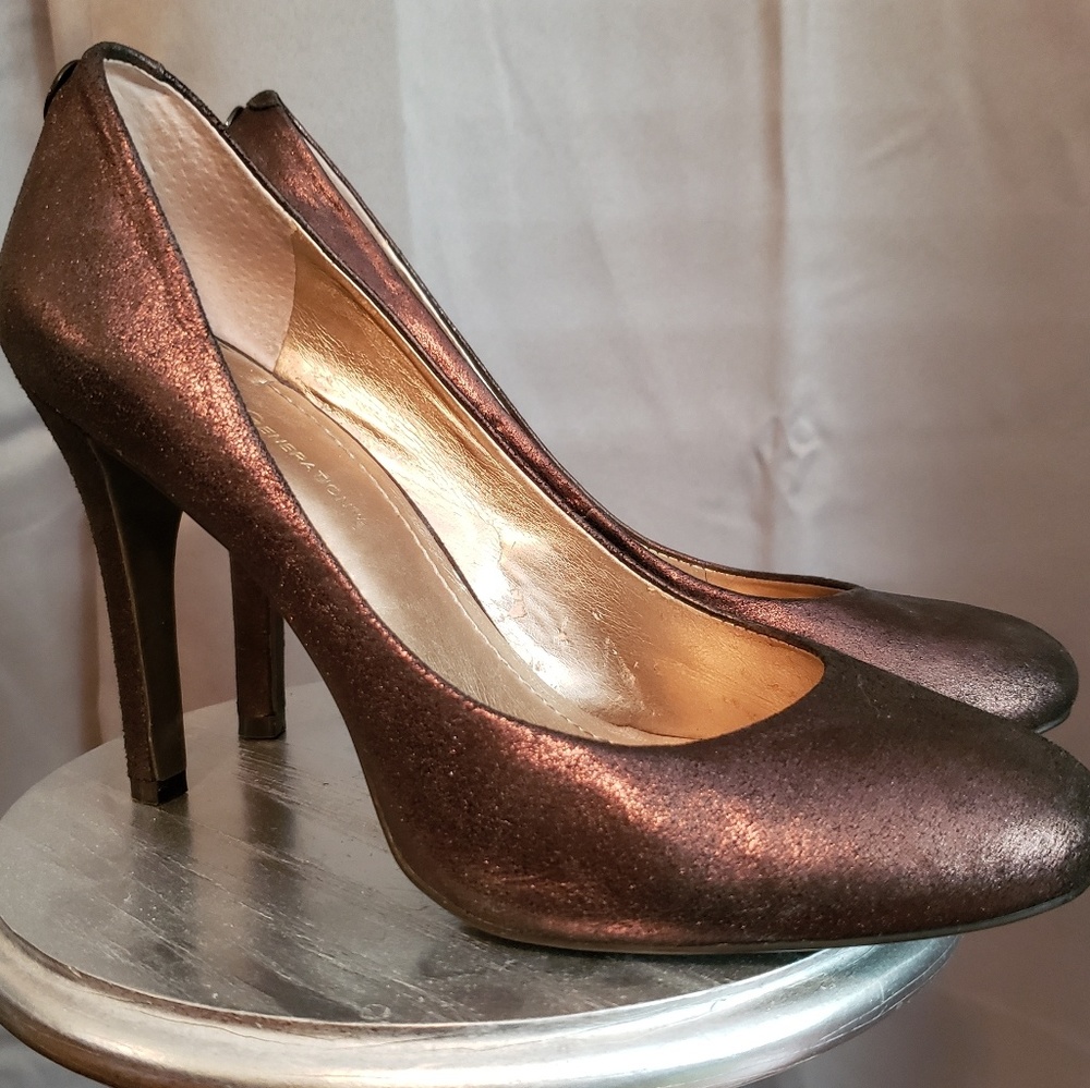 BCBG Generation Genuine  Leather Heels SZ …